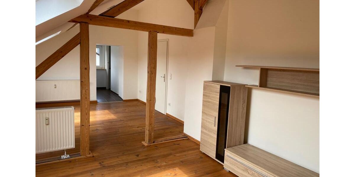 Dachgeschoßwohnung Heusweiler - 2 Zimmer, 65 m&sup2;, 520&euro; | Angebot:25054946