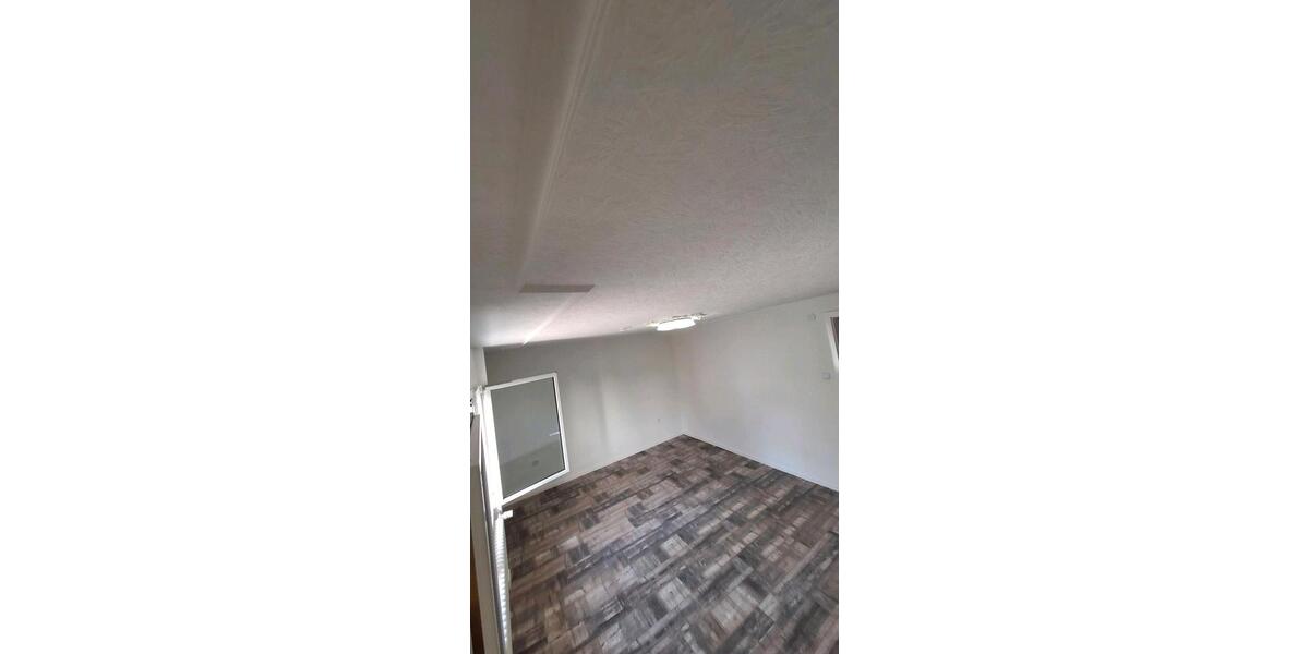 Reihenhaus Bühl - 2 Zimmer, 105 m&sup2;, 1.100&euro; | Angebot:26227249