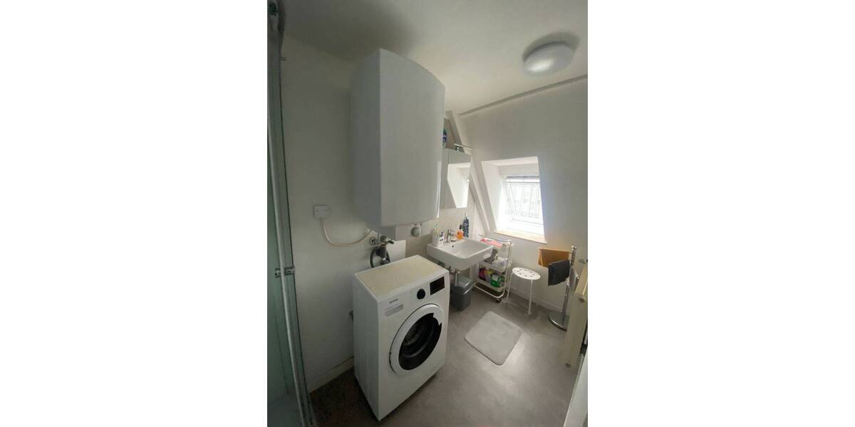 Etagenwohnung Herrenberg - 4 Zimmer, 110 m&sup2;, 1.020&euro; | Angebot:26894940