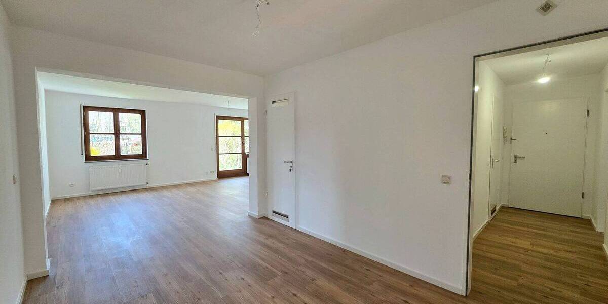Etagenwohnung Deisenhofen Deisenhofen - 3 Zimmer, 92 m&sup2;, 1.500&euro; | Angebot:26205457