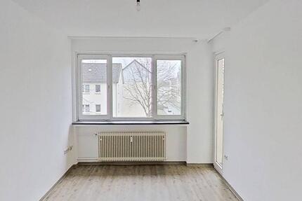 Wohnung Paderborn - 4 Zimmer, 81 m&sup2;, 729&euro; | Angebot:25071160