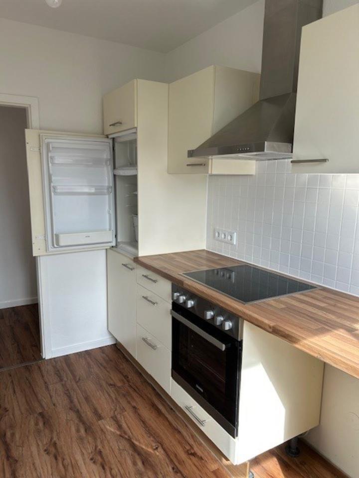 Gepflegte 2 Zimmer Dachgeschoss-Wohnung