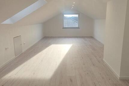 Wohnung Ronnenberg - 3 Zimmer, 97 m&sup2;, 1.000&euro; | Angebot:25268065