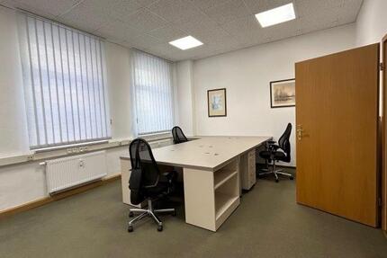 3-Zimmer-Büro mit Möblierung & Einbauküche in Zwickau, verkehrsgünstige Lage, zu vermieten! zimmer