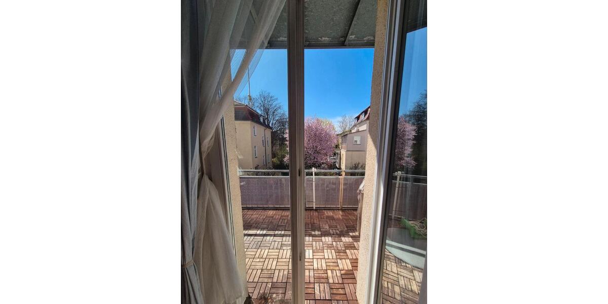 Etagenwohnung Weimar - 4 Zimmer, 93 m&sup2;, 930&euro; | Angebot:26266888