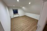 Dachgeschoßwohnung Saterland - 4 Zimmer, 94 m&sup2;, 750&euro; | Angebot:26512609