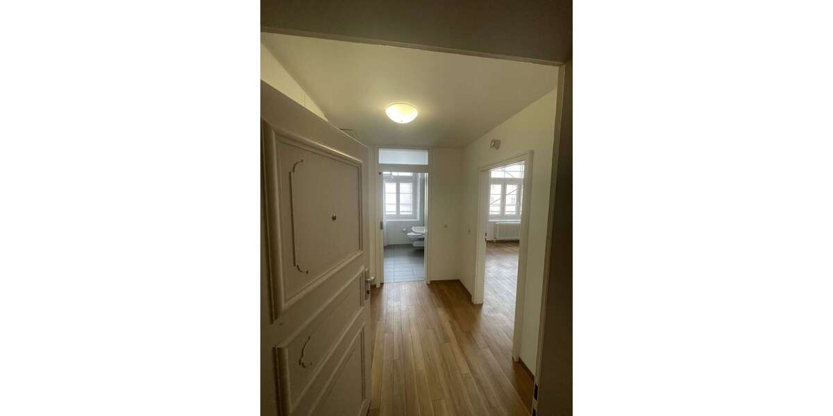 Etagenwohnung Augsburg Innenstadt - 1 Zimmer, 32 m&sup2;, 408&euro; | Angebot:25791706