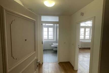 Wohnung Augsburg Innenstadt - 1 Zimmer, 32 m&sup2;, 408&euro; | Angebot:25791706