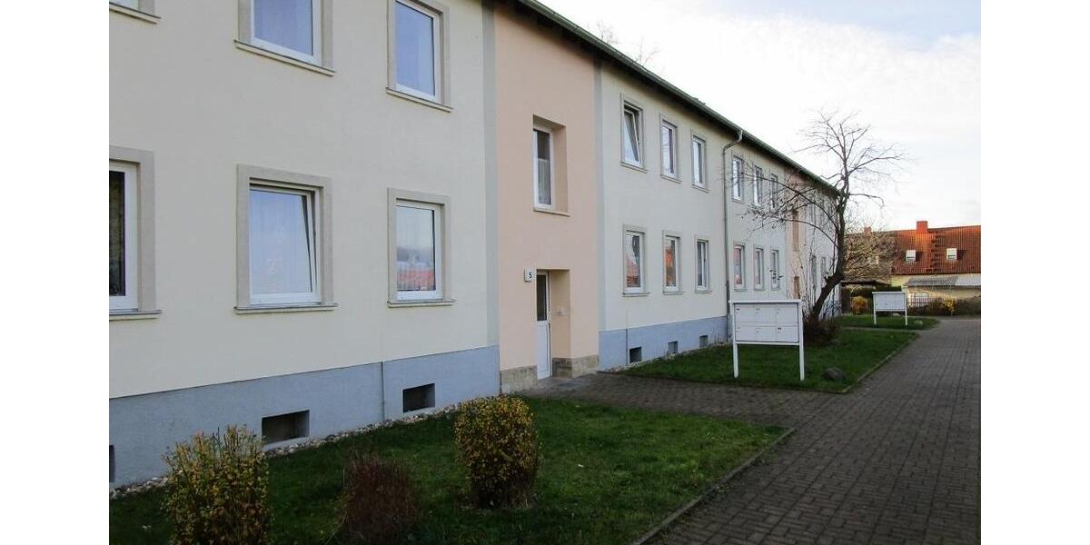 Etagenwohnung Mücheln (Geiseltal) - 3 Zimmer, 62 m&sup2;, 380&euro; | Angebot:26533748