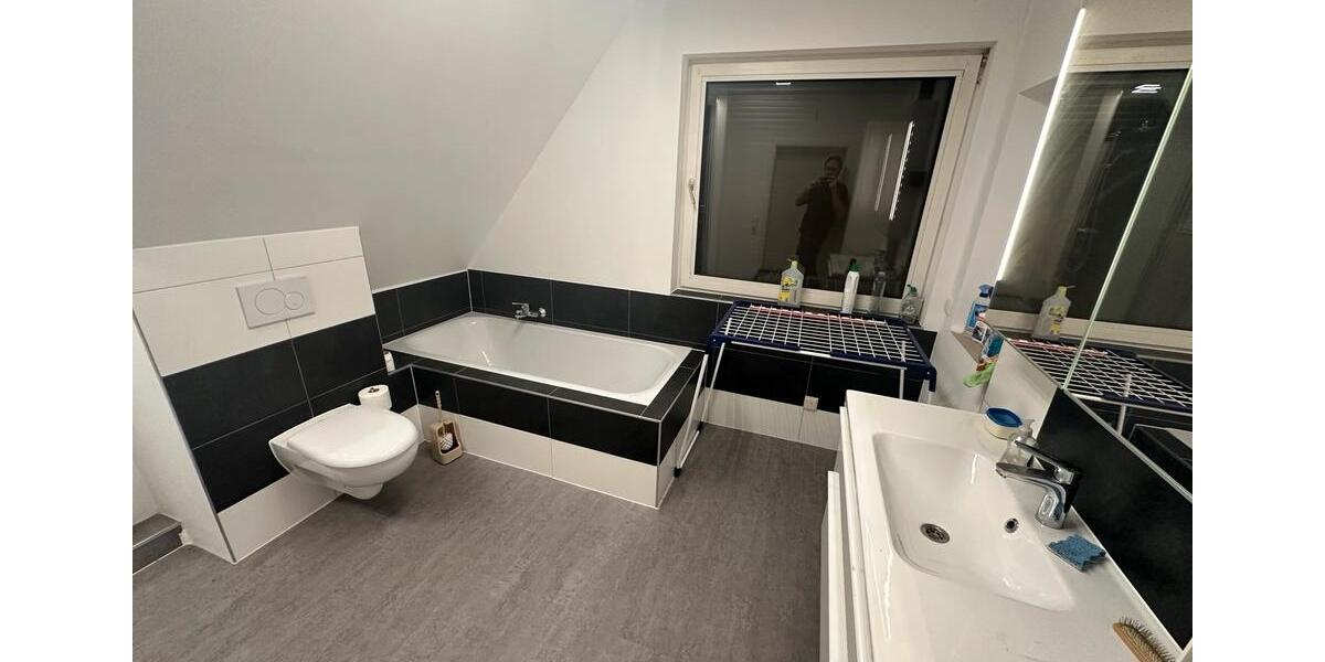 Frisch Renoviert Familiendomizil in Richrath Wohnung Langenfeld 4 zimmer