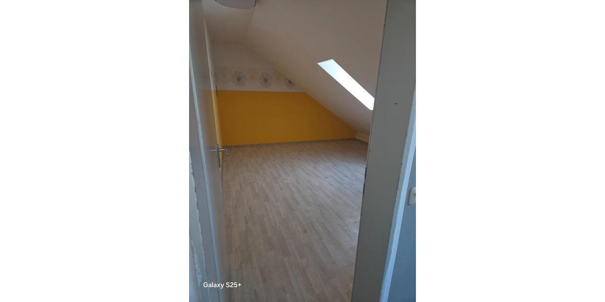 Dachgeschoßwohnung Paderborn - 5 Zimmer, 120 m&sup2;, 963&euro; | Angebot:26678005