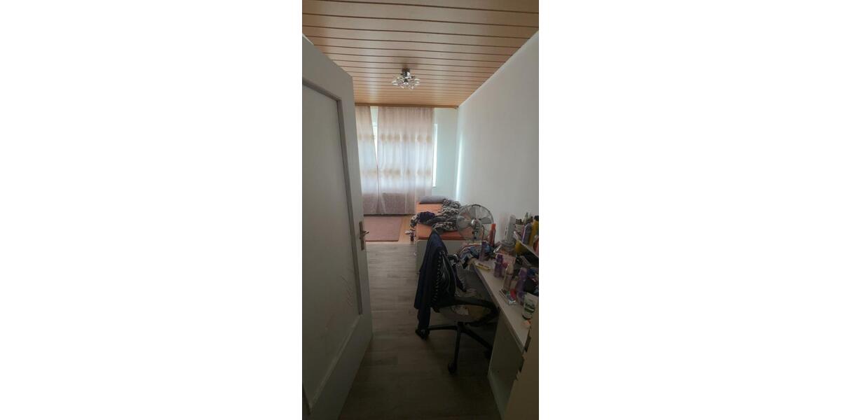Etagenwohnung Bad Oeynhausen - 4 Zimmer, 110 m&sup2;, 1.000&euro; | Angebot:26507428