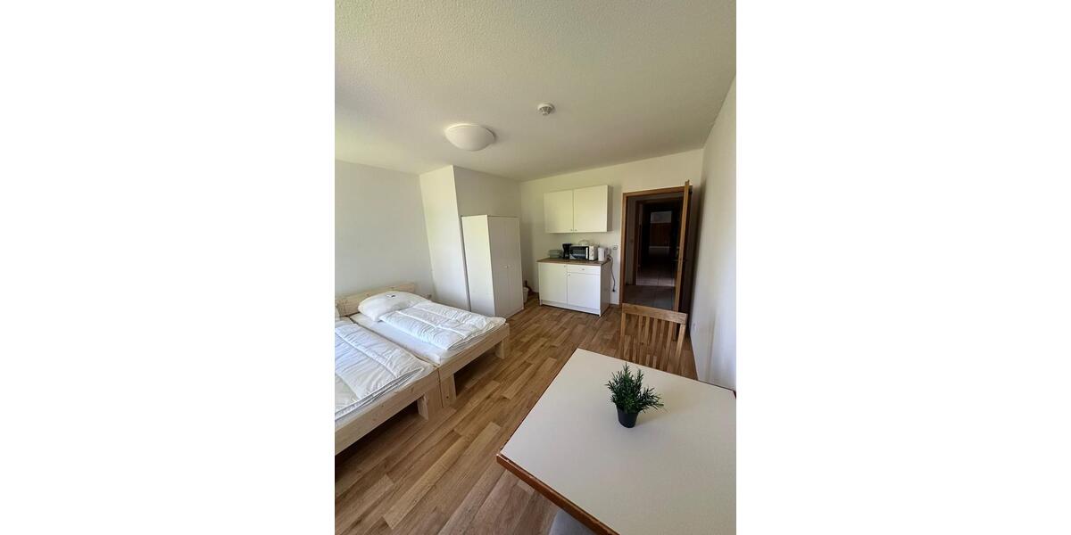 Wohnen auf Zeit Otter - 10 Zimmer, 22 m&sup2;, 22&euro; | Angebot:26214710
