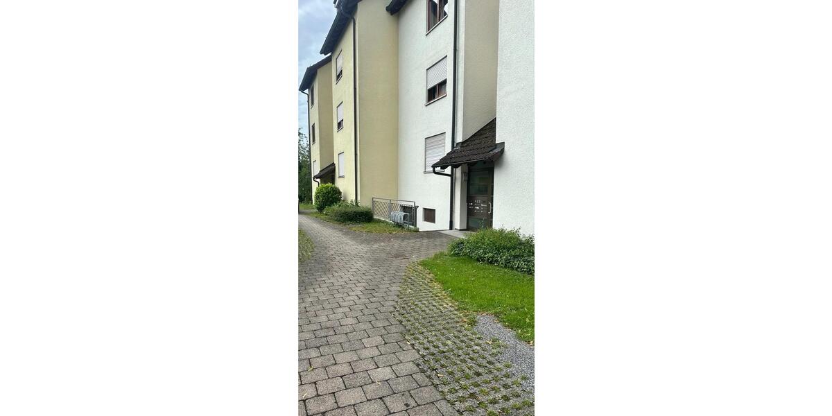 Etagenwohnung Ravensburg Galgenhalde - 2 Zimmer, 65 m&sup2;, 1.340&euro; | Angebot:24729377