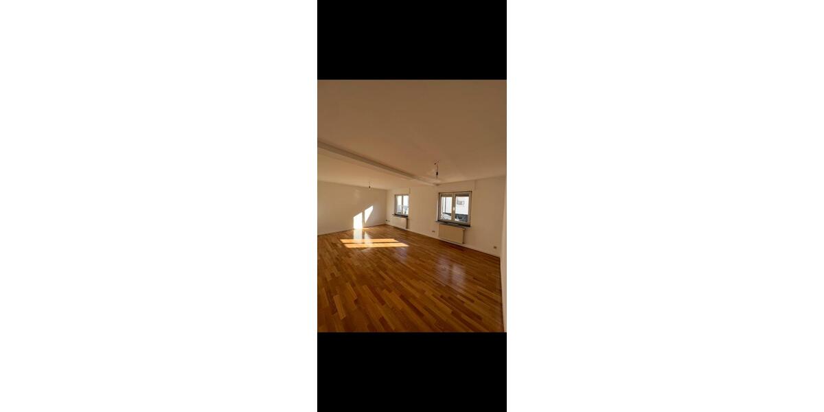 Ab sofort Einfamilienhaus in Dudenhofen zu Vermieten 6 zimmer