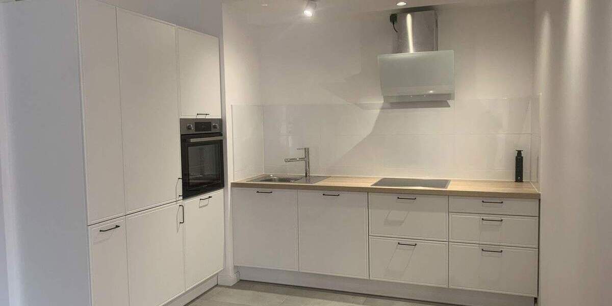 RESERVIERT - Traumhafte 2-Zimmer Wohnung mit Wintergarten 2 zimmer