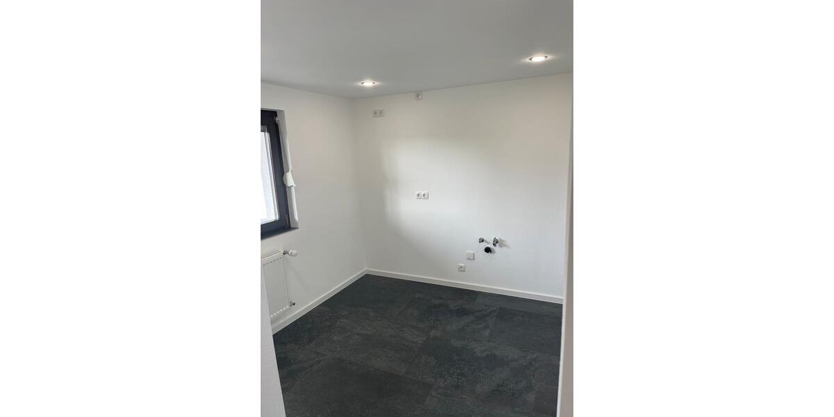 Erdgeschoßwohnung Walldürn - 3 Zimmer, 104 m&sup2;, 970&euro; | Angebot:26034162