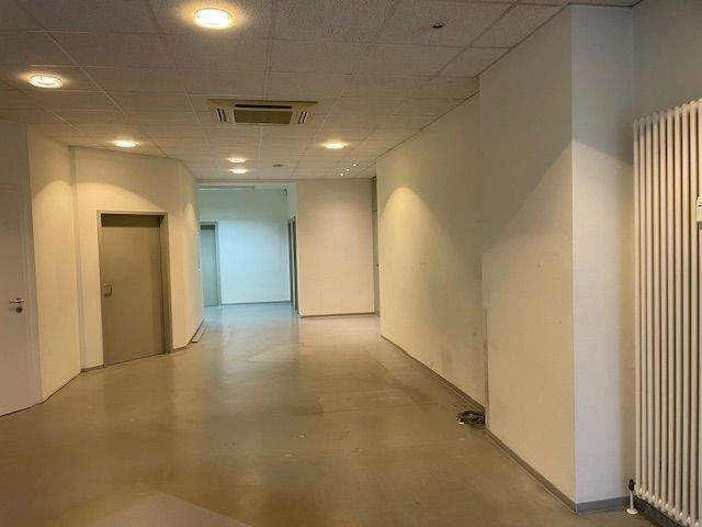 Gewerbeobjekt Mönchengladbach / Odenkirchen-Mitte Odenkirchen - 4 Zimmer, 109 m&sup2;, 1.100&euro; | Angebot:25896210