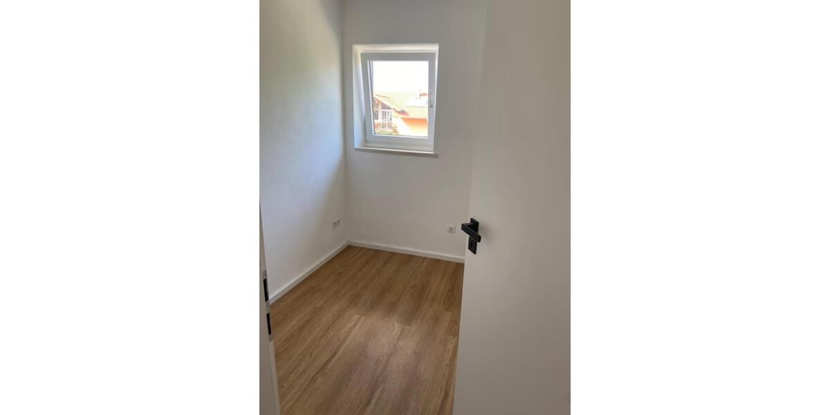 Modernes WG-Zimmer in Haag in Oberbayern 3 zimmer