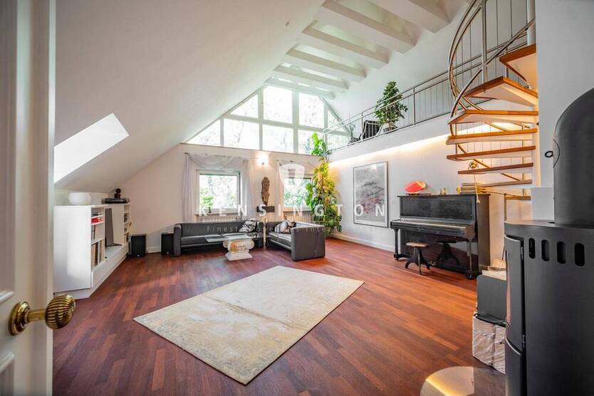 KENSINGTON - Exklusiv - atemberaubende Dachgeschoßwohnung mit privatem Lift