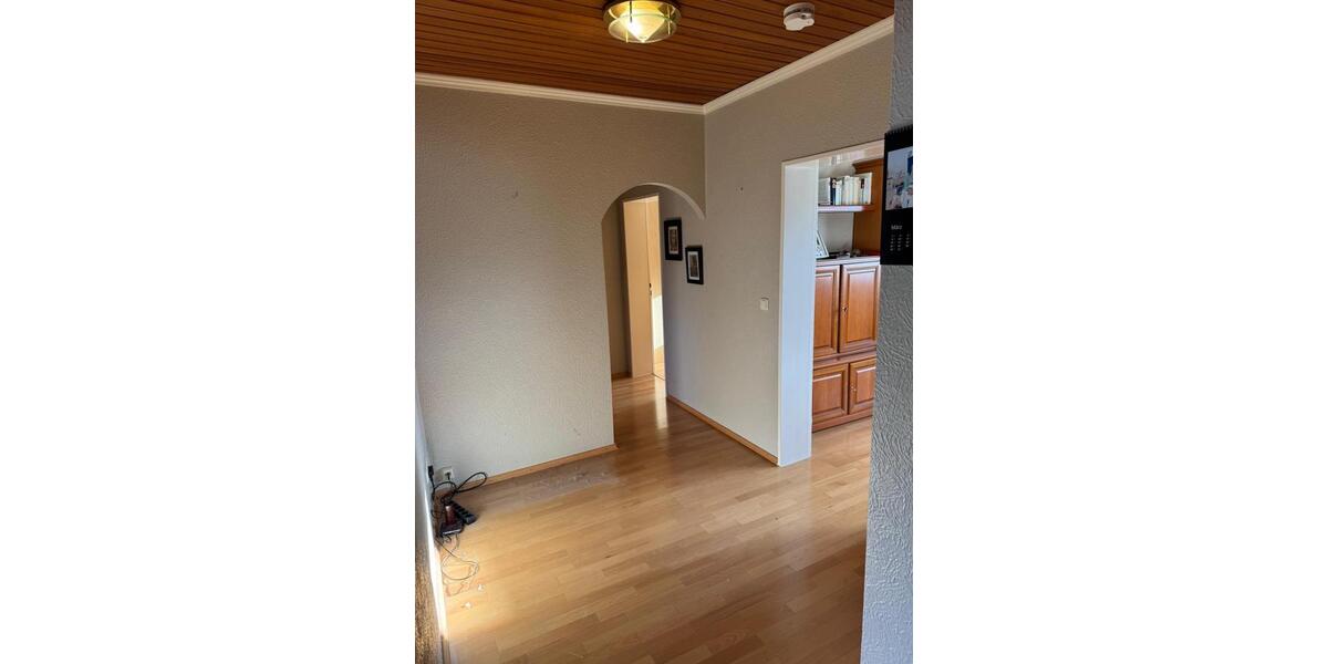 Etagenwohnung Hamburg Billstedt - 3 Zimmer, 76 m&sup2;, 2.100&euro; | Angebot:26616991