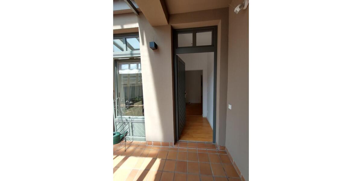 Etagenwohnung Wiesbaden - 3 Zimmer, 78 m&sup2;, 1.100&euro; | Angebot:24872468