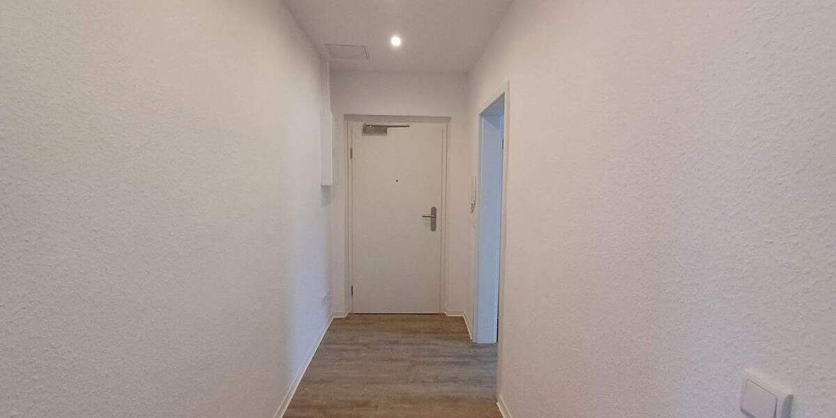 Etagenwohnung Merseburg Kötzschen - 2 Zimmer, 49 m&sup2;, 329&euro; | Angebot:25779227