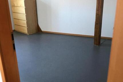 Wohnung Kirchhain - 3 Zimmer, 85 m&sup2;, 600&euro; | Angebot:24653678