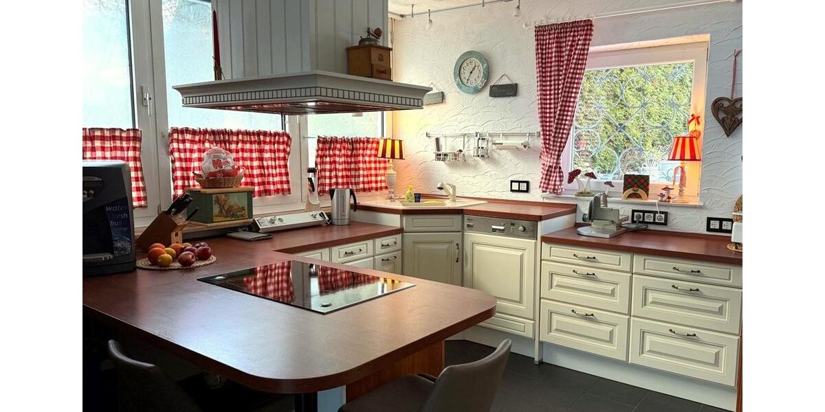 Komfortables Wohnen (vollmöbliert) in luxuriöser Ausstattung 9 zimmer