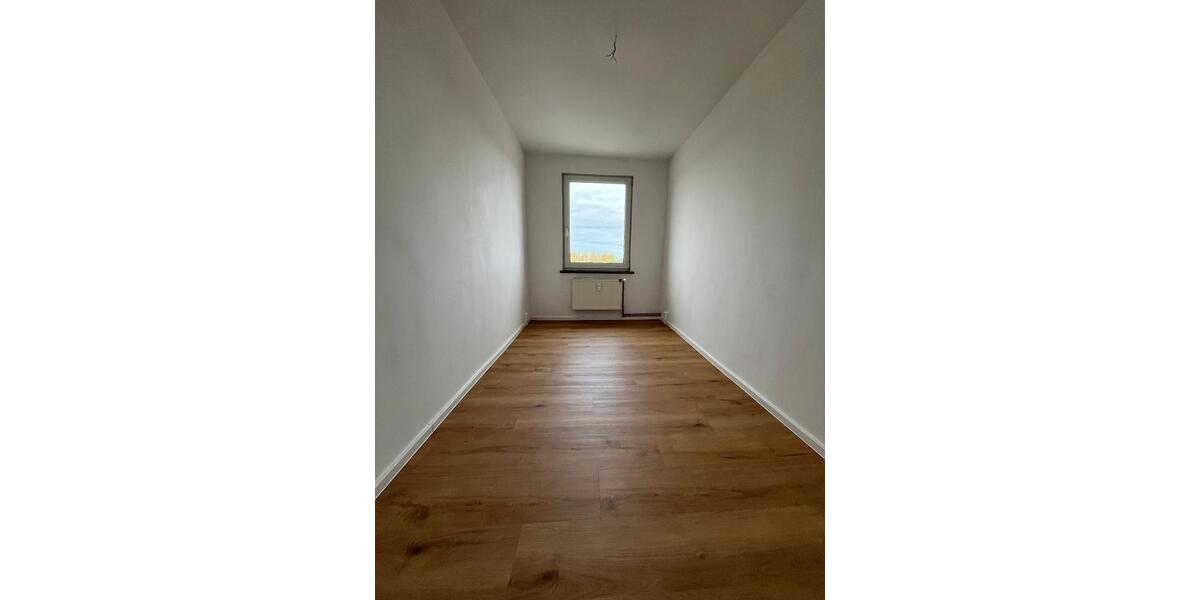 Frisch renovierte 3-Zimmer-Wohnung mit Einbauküche und Balkon 3 zimmer