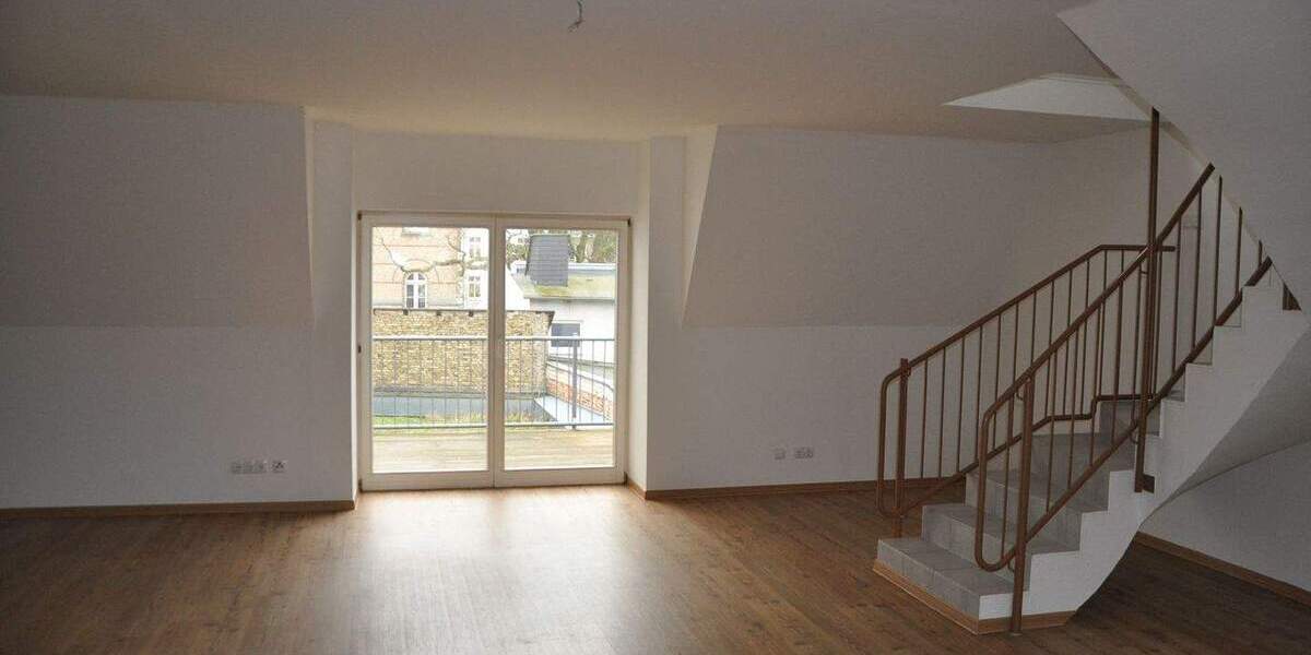 Etagenwohnung Stralsund Altstadt - 2 Zimmer, 105 m&sup2;, 985&euro; | Angebot:24578168