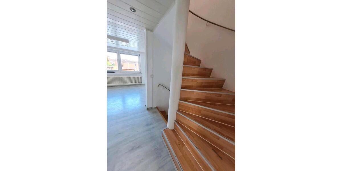Etagenwohnung Melle - 4 Zimmer, 90 m&sup2;, 1.050&euro; | Angebot:26703487