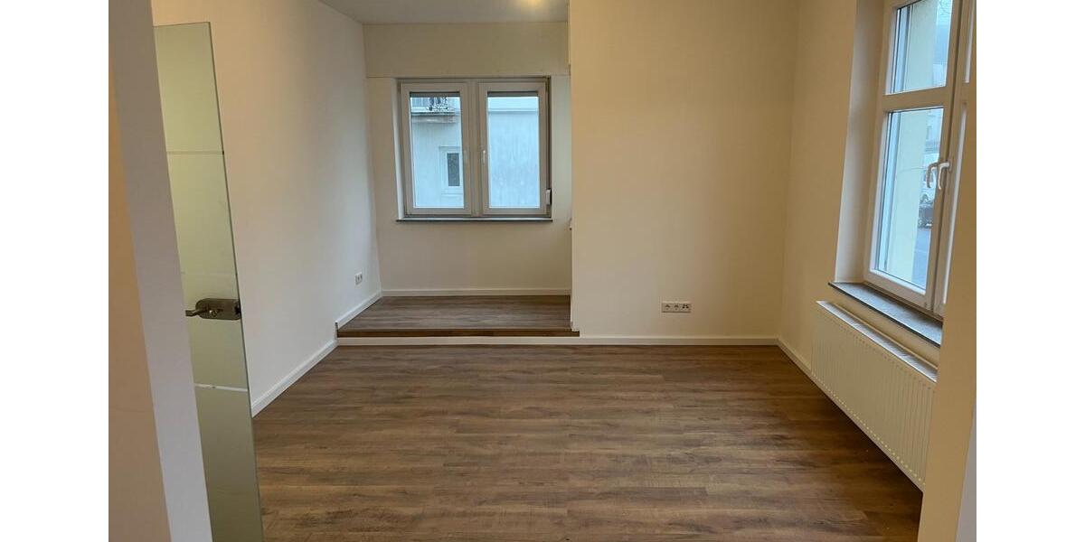 Erstbezug nach Renovierung, 2-Zimmerwohnung in schöner Nachbarsch 2 zimmer