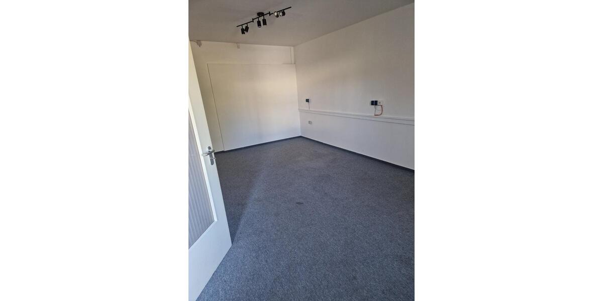 Gewerbeobjekt Weyhe - 1.400&euro; | Angebot:26270259