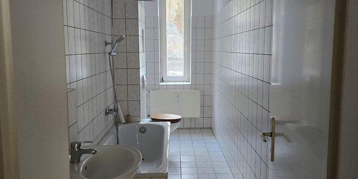 Etagenwohnung Frankfurt (Oder) Frankfurt - 2 Zimmer, 67 m&sup2;, 530&euro; | Angebot:25689112