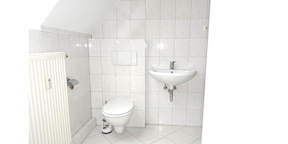 Dachgeschoßwohnung Meiningen - 2 Zimmer, 60 m&sup2;, 429&euro; | Angebot:26248473