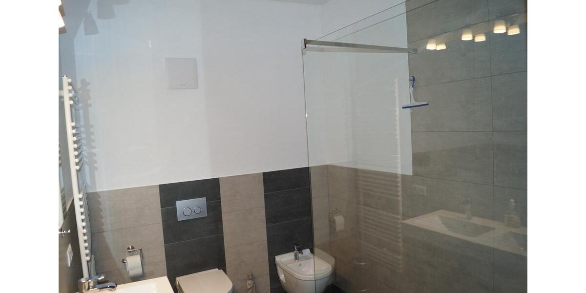 Wohnen auf Zeit Villingen-Schwenningen Schwenningen - 3 Zimmer, 110 m&sup2;, 109&euro; | Angebot:18657184