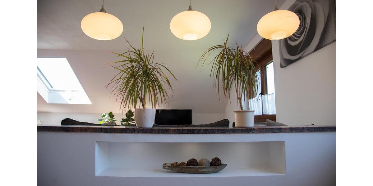 Dachgeschoßwohnung Kronach - 3 Zimmer, 72 m&sup2;, 735&euro; | Angebot:23471069