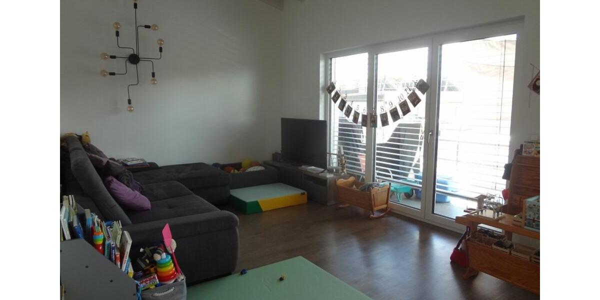 Dachgeschoßwohnung Mittelbiberach - 4 Zimmer, 121 m&sup2;, 1.580&euro; | Angebot:24301514