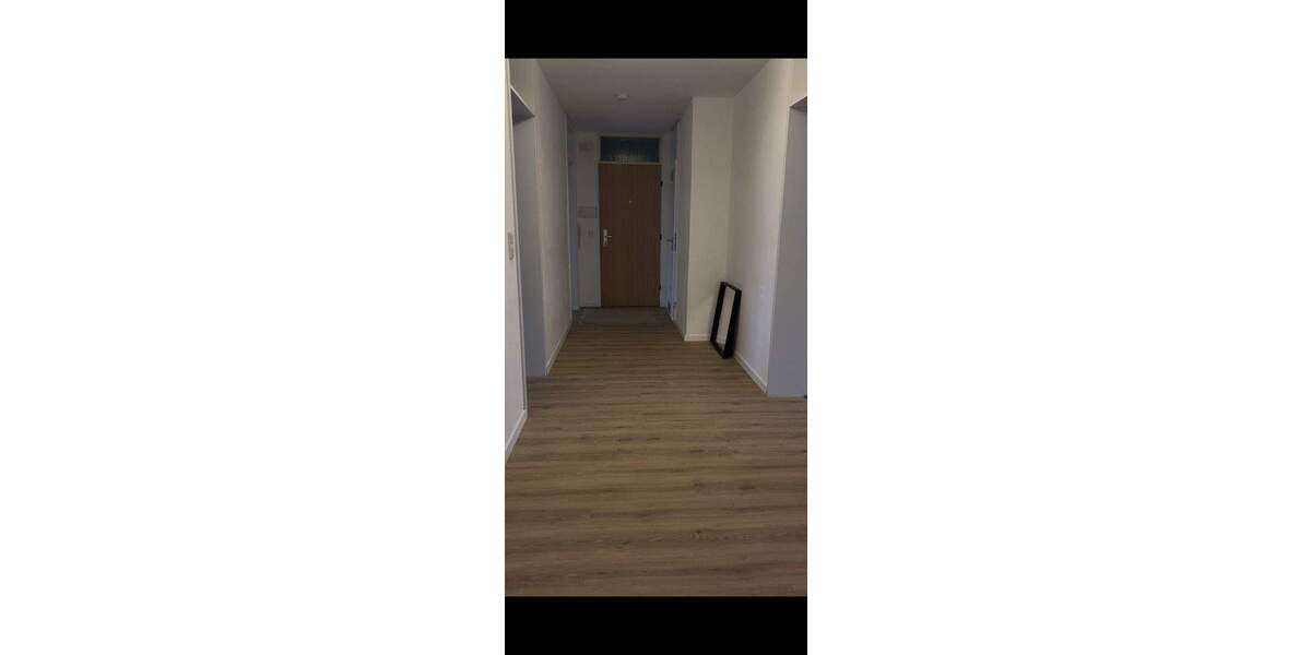 Helle 3,5-Zi-Wohnung mit Balkon & EBK, frisch renoviert gute Anbindung in Bissingen am Bruchwald 3 zimmer