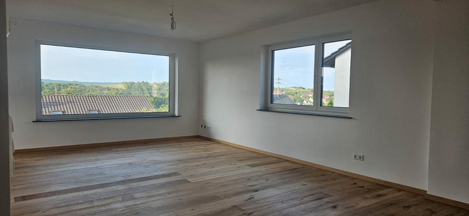 Erdgeschoßwohnung Backnang - 3 Zimmer, 106 m&sup2;, 1.300&euro; | Angebot:26084864