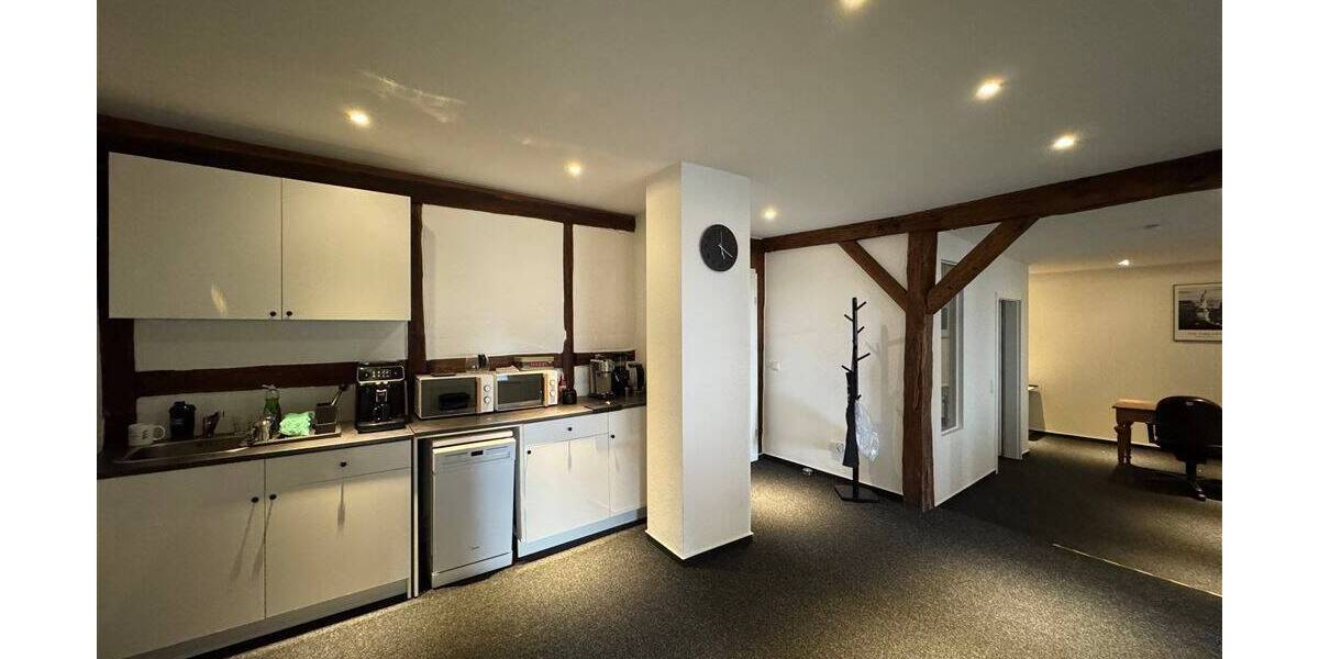 Gewerbeobjekt Fritzlar - 7 Zimmer, 150 m&sup2;, 1.400&euro; | Angebot:25678492