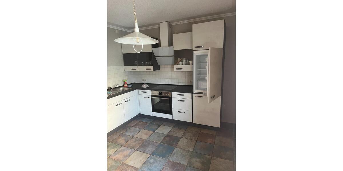 Etagenwohnung Dinklage - 9 Zimmer, 130 m&sup2;, 1.150&euro; | Angebot:25879934