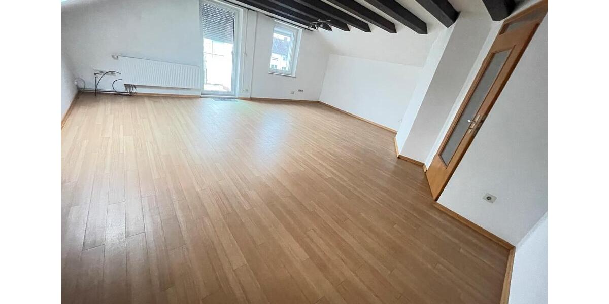 Dachgeschoßwohnung Fulda Kohlhaus - 2 Zimmer, 70 m&sup2;, 730&euro; | Angebot:24431299