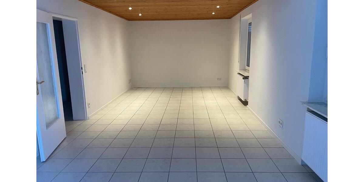 Erdgeschoßwohnung Guldental - 3 Zimmer, 133 m&sup2;, 1.100&euro; | Angebot:25883293