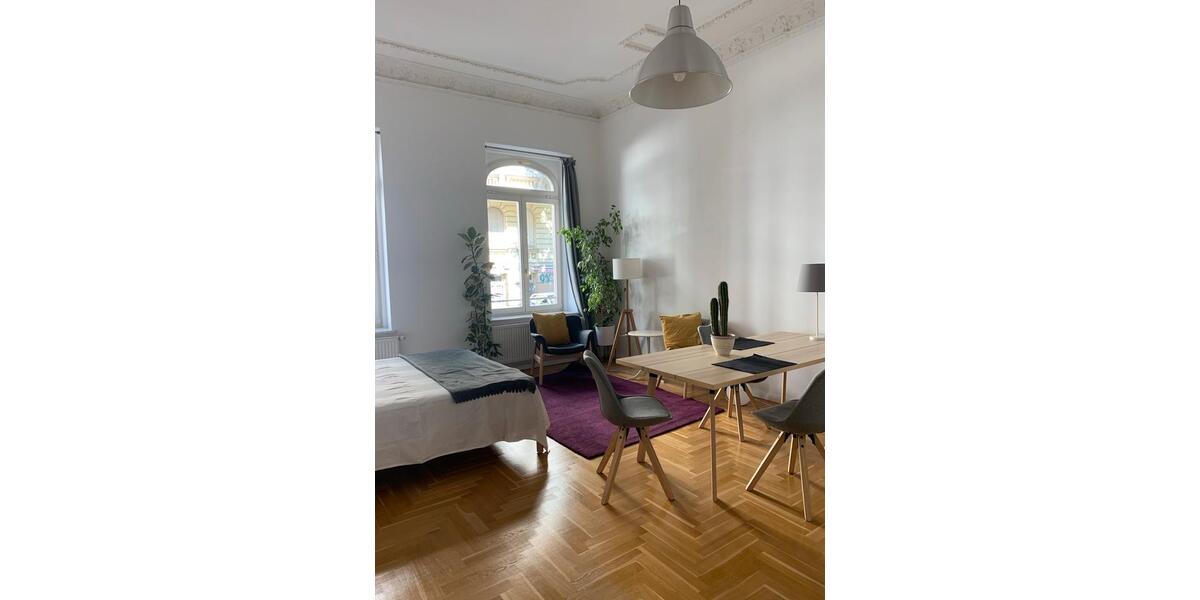 Hochparterre Leipzig Süd - 1 Zimmer, 43 m&sup2;, 850&euro; | Angebot:26702000