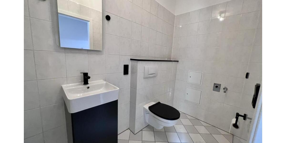 Untermhaus! Einbauküche! Modernisierte Singlewohnung mit schicken Bad! - Etagenwohnung Gera Untermhaus | Angebot:26233892