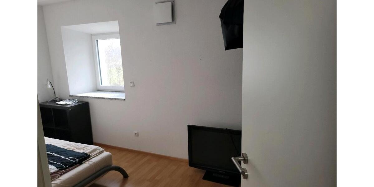 Wohnen auf Zeit Pliening - 1 Zimmer, 12 m&sup2;, 630&euro; | Angebot:25640828
