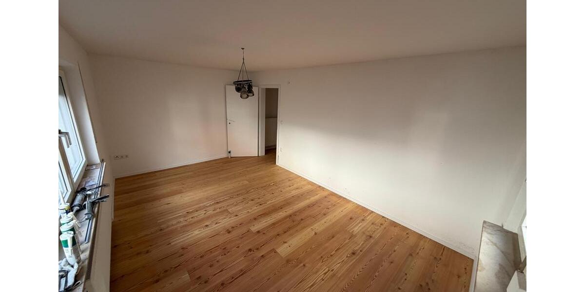 Erdgeschoßwohnung Kusterdingen - 2.5 Zimmer, 64 m&sup2;, 1.200&euro; | Angebot:24806647