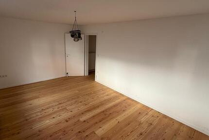 Wohnung Kusterdingen - 2.5 Zimmer, 64 m&sup2;, 1.200&euro; | Angebot:24806647